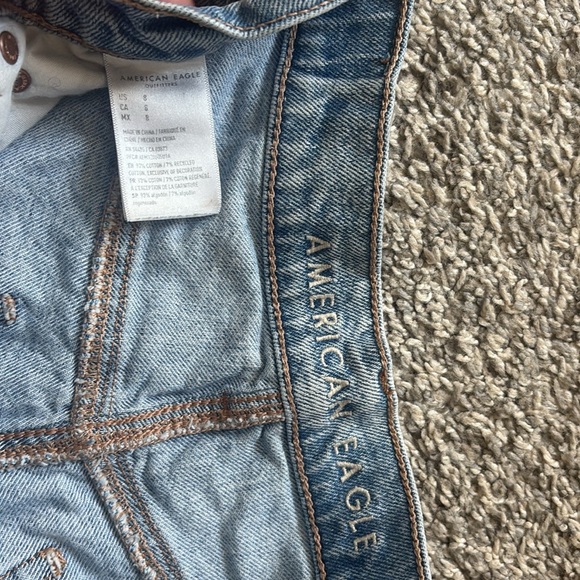 American Eagle Shorts - Picture 3 of 4